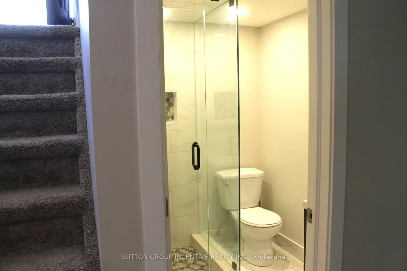 147, Codrington, Codrington, Barrie