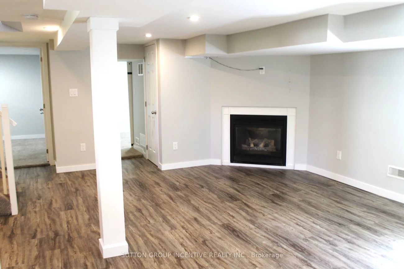147, Codrington, Codrington, Barrie