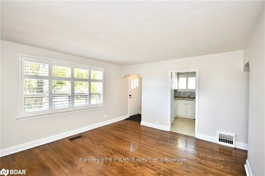 147, Codrington, Codrington, Barrie