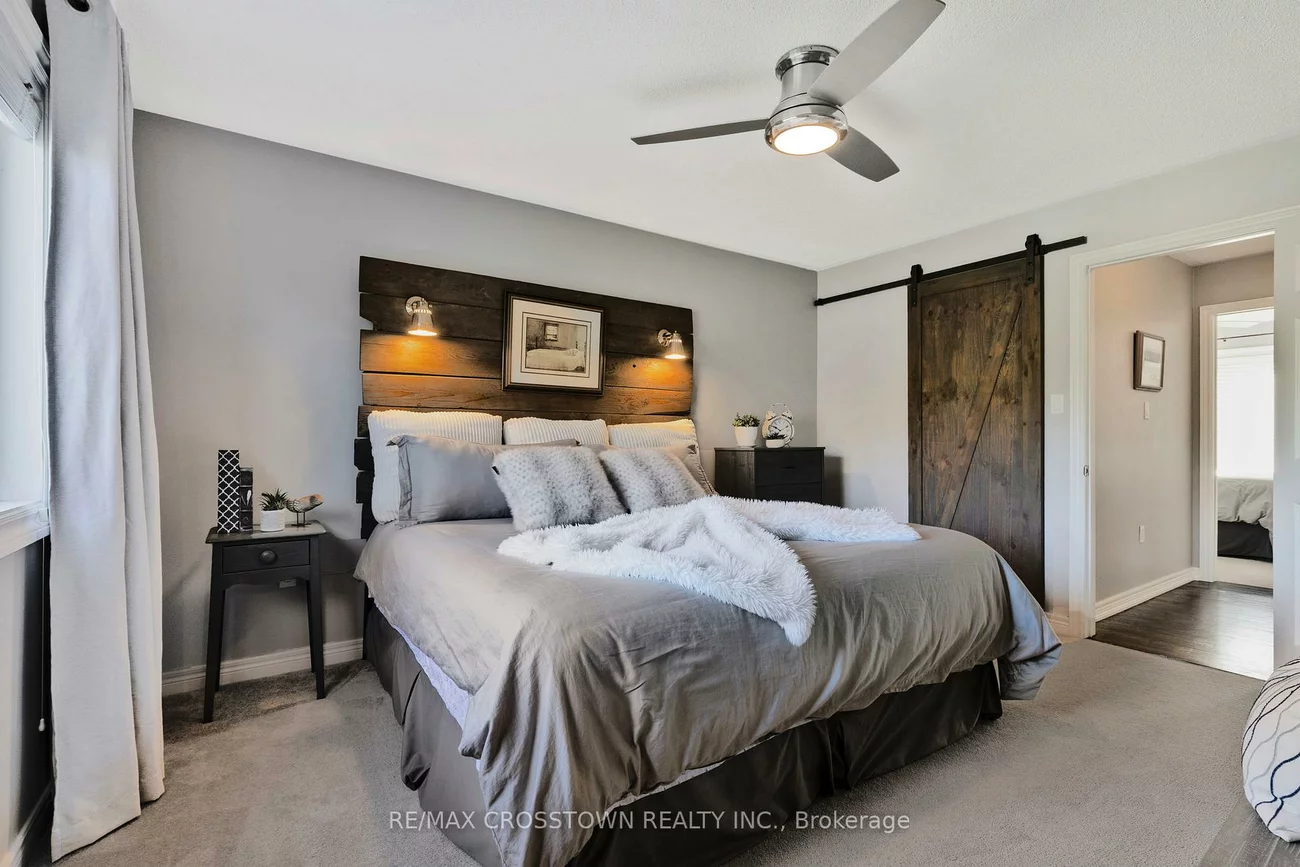 40, Country, Painswick South, Barrie