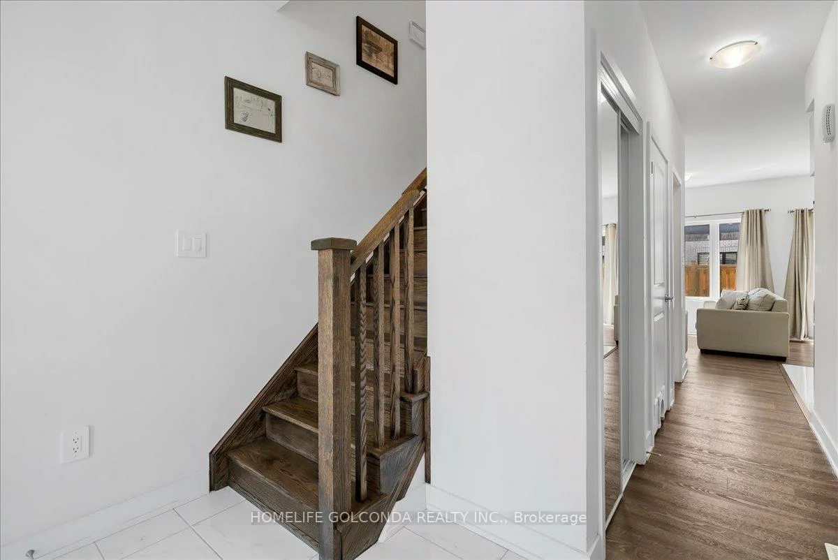 9, Evergreen, Painswick South, Barrie