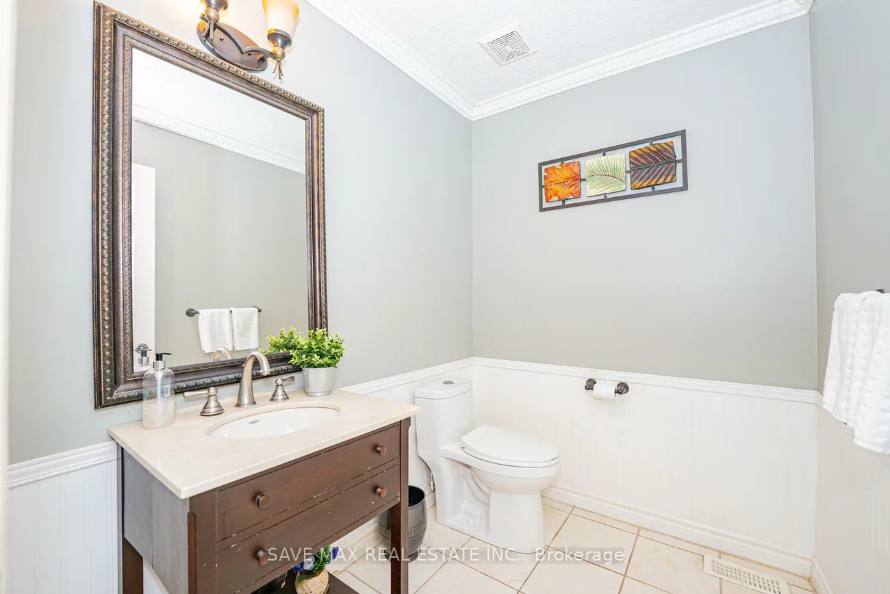 77, Sovereign's, Innis-Shore, Barrie