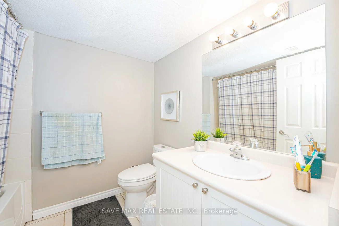 77, Sovereign's, Innis-Shore, Barrie