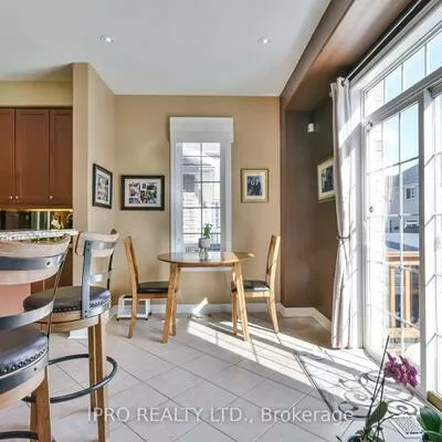 79, Sovereign's, Innis-Shore, Barrie