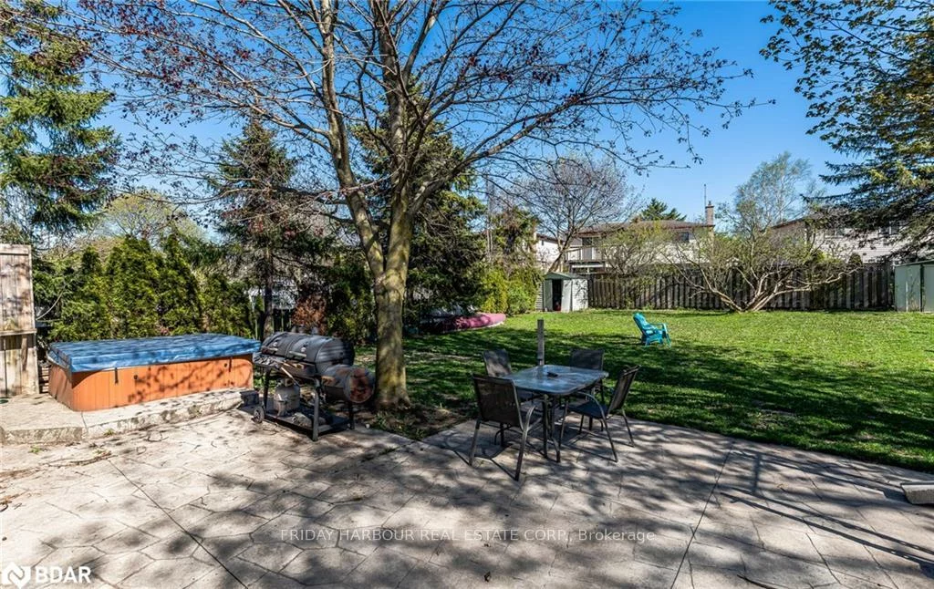 9, MEADOWLAND, Allandale Heights, Barrie