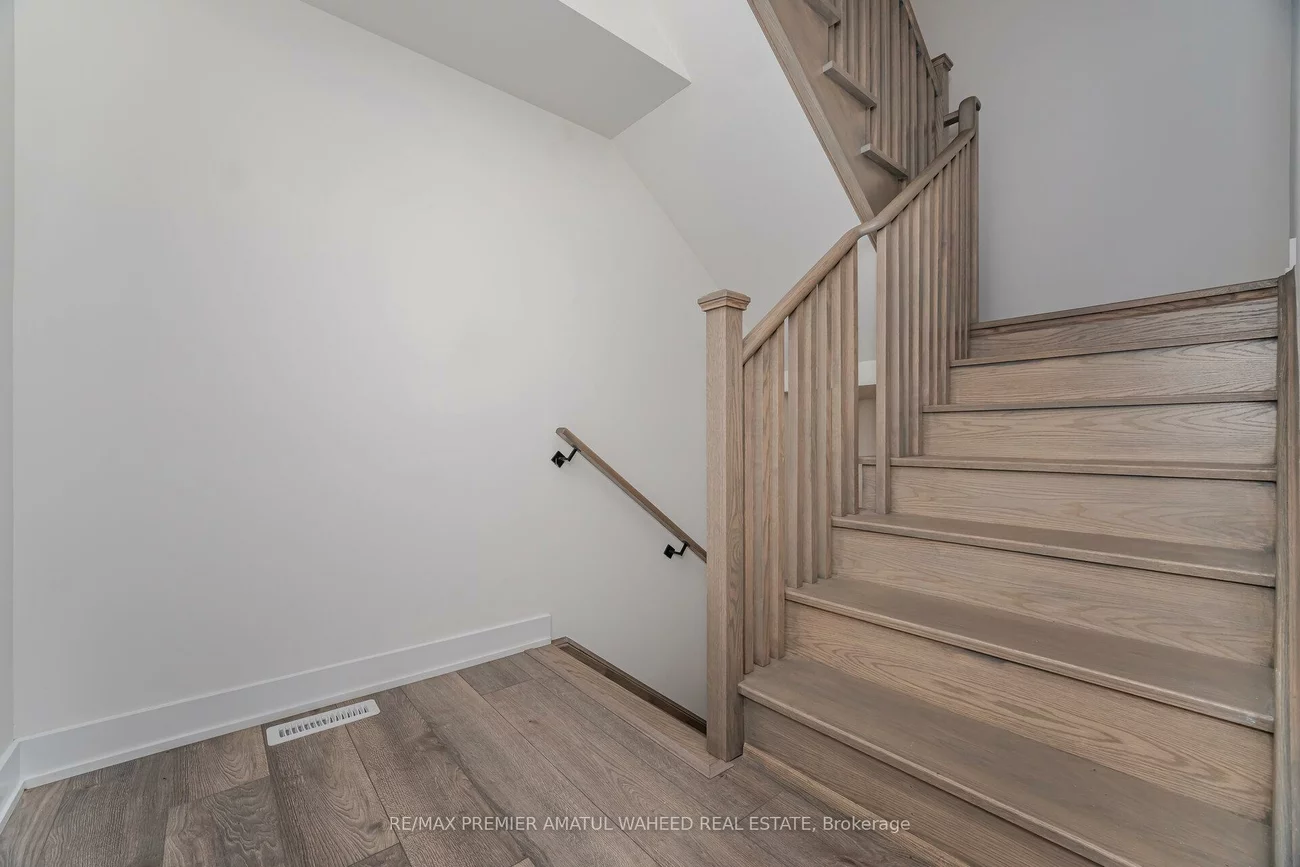 28, Silo, Rural Barrie Southeast, Barrie