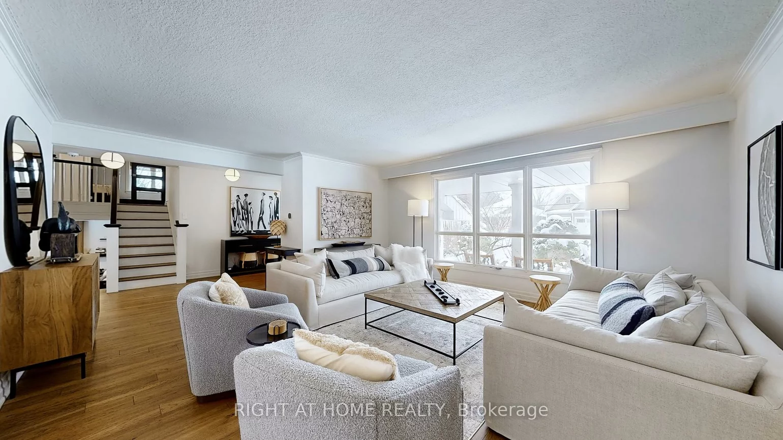 127, Puget, Codrington, Barrie