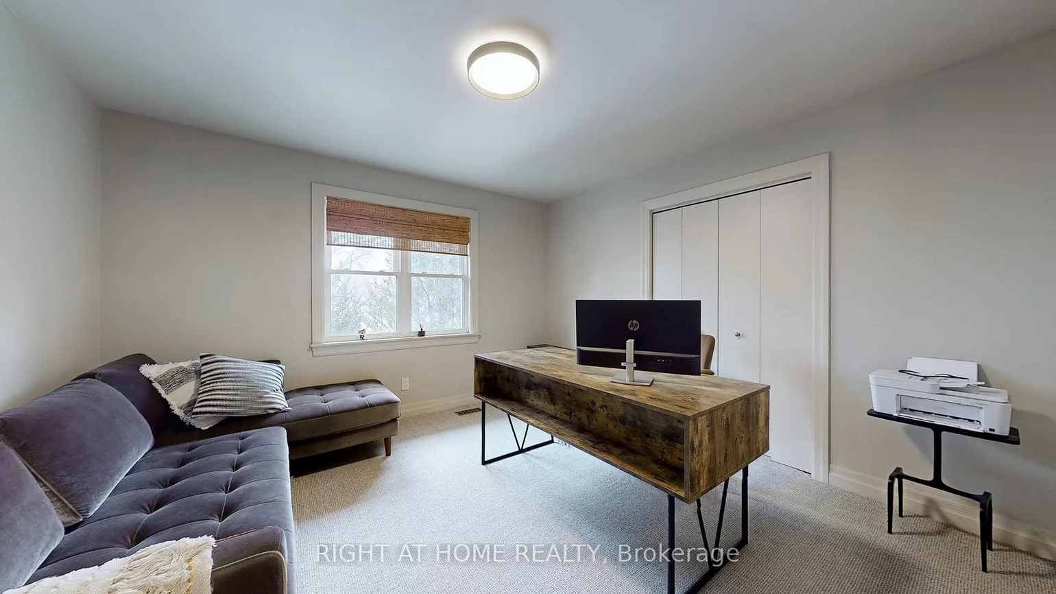127, Puget, Codrington, Barrie
