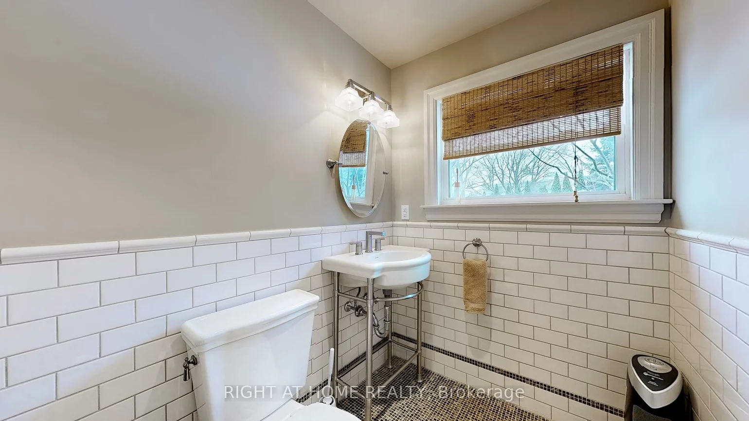 127, Puget, Codrington, Barrie