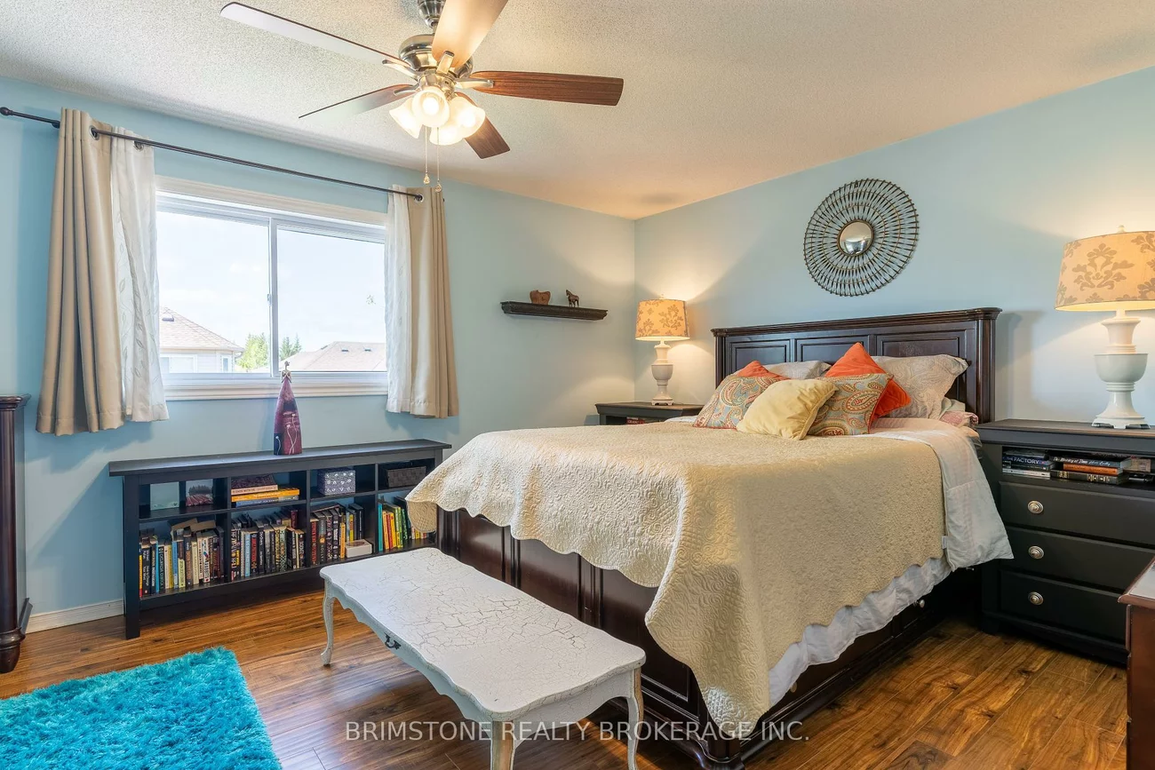 50, Girdwood, Holly, Barrie