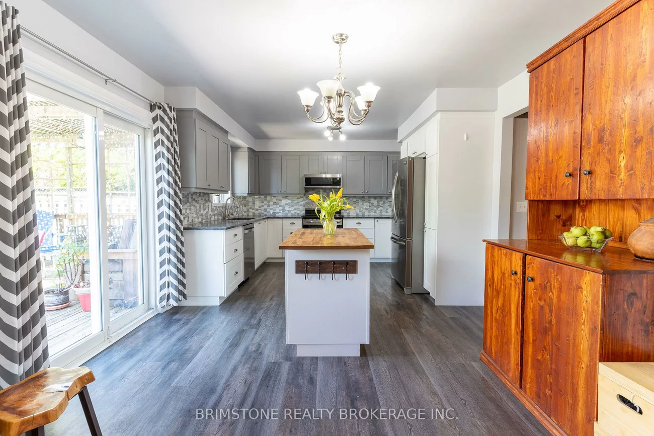 50, Girdwood, Holly, Barrie