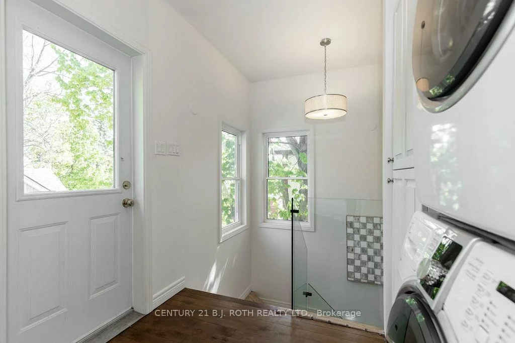 56, Holgate, Allandale, Barrie