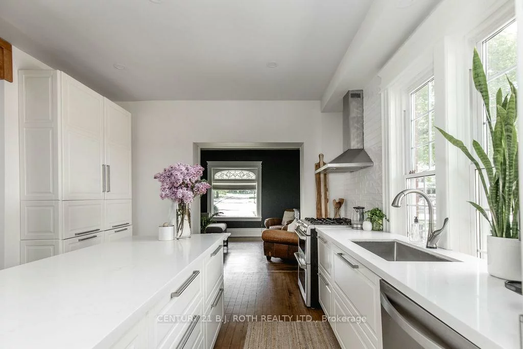 56, Holgate, Allandale, Barrie
