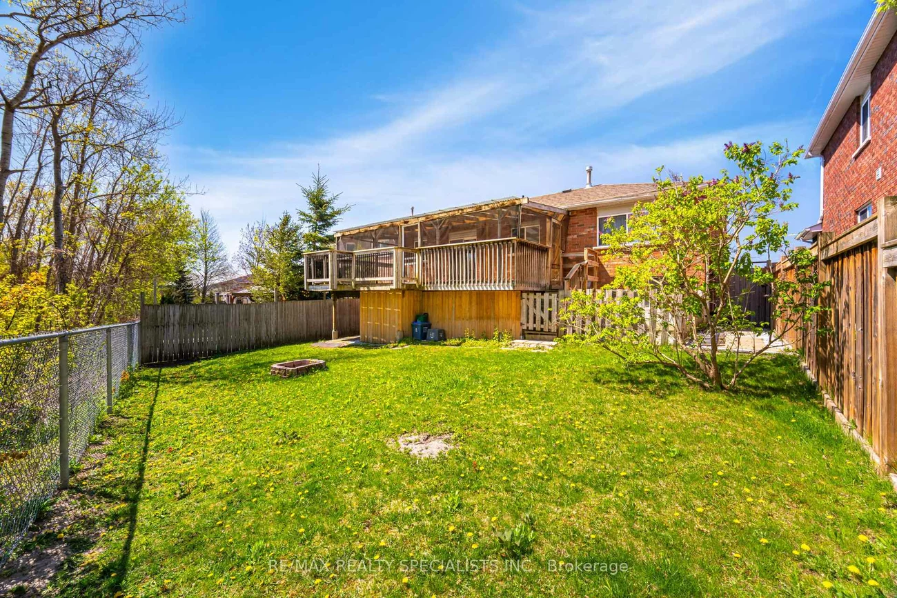 11, Jagges, Edgehill Drive, Barrie
