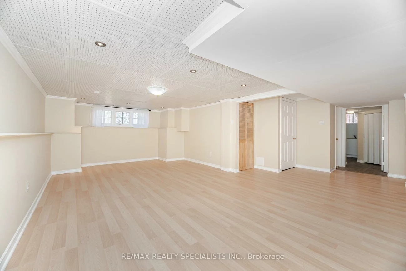 11, Jagges, Edgehill Drive, Barrie