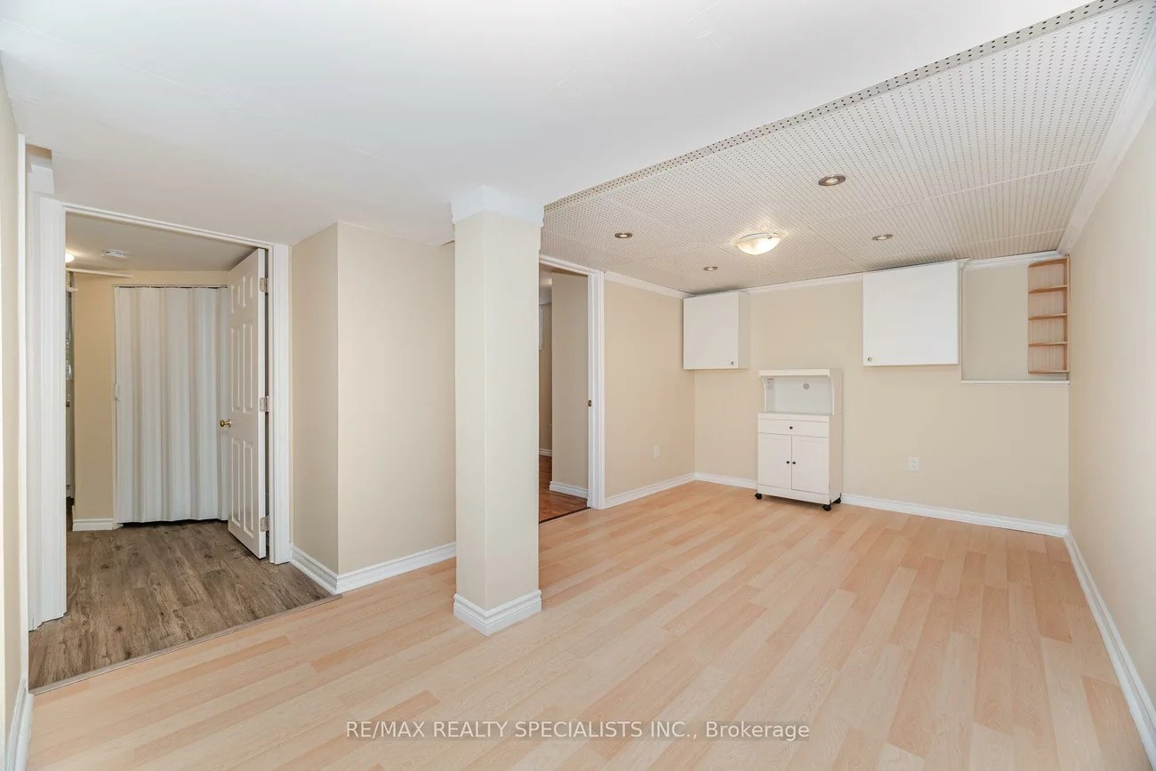 11, Jagges, Edgehill Drive, Barrie