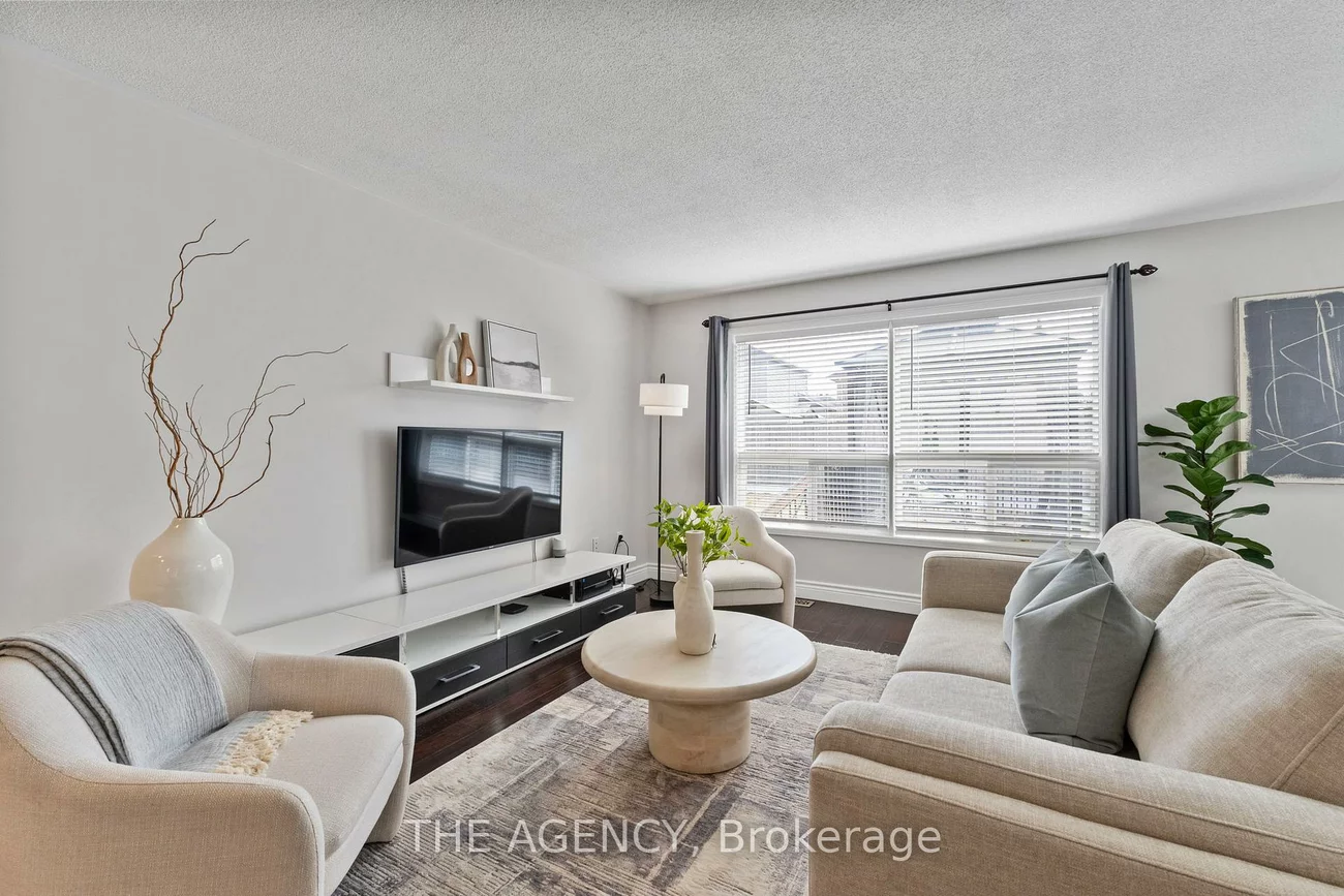 22, Herrell, Painswick North, Barrie