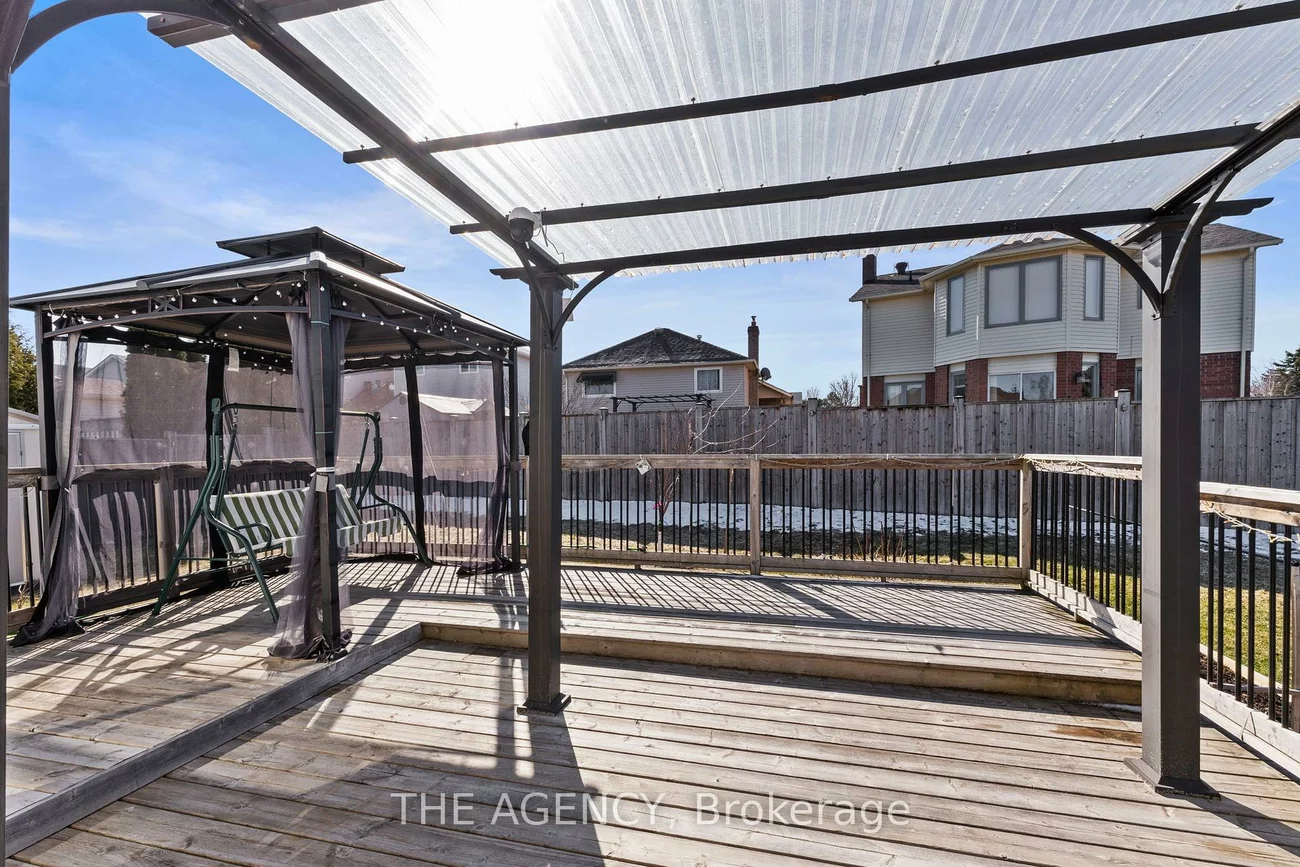 22, Herrell, Painswick North, Barrie