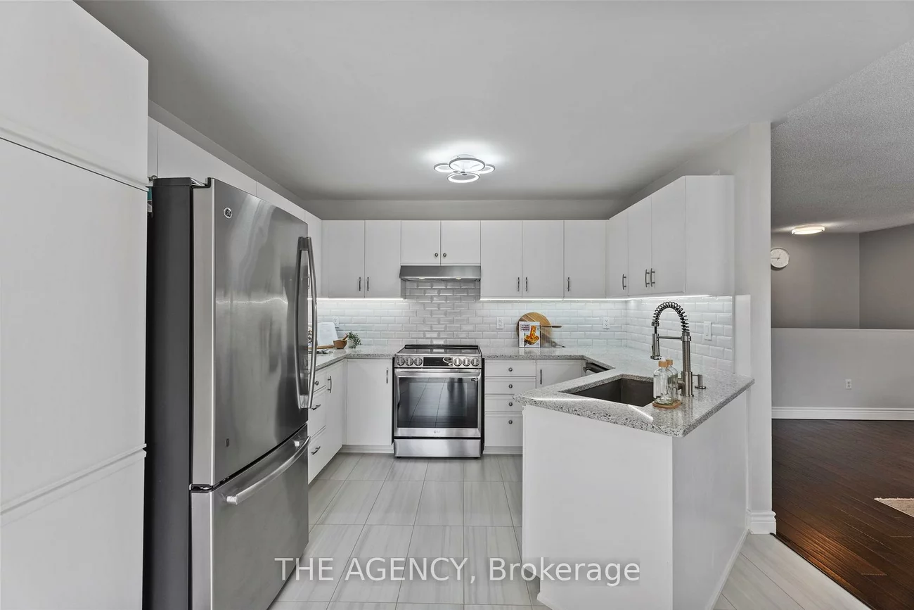 22, Herrell, Painswick North, Barrie