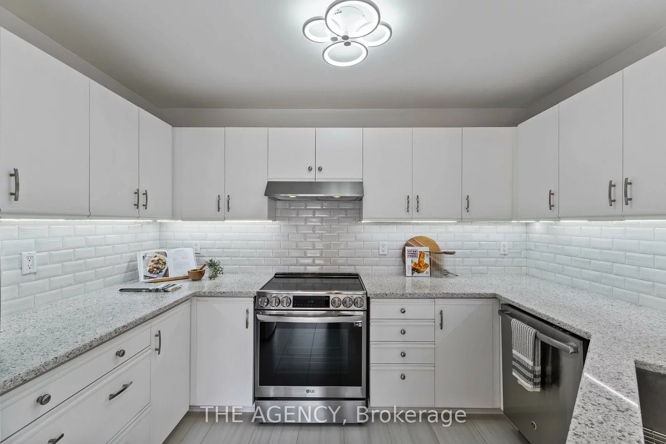 22, Herrell, Painswick North, Barrie