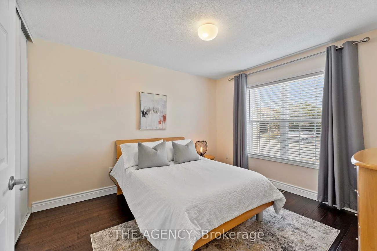 22, Herrell, Painswick North, Barrie