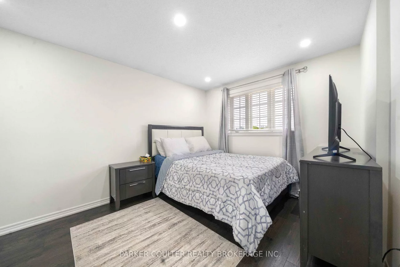 2, Irene, Painswick South, Barrie