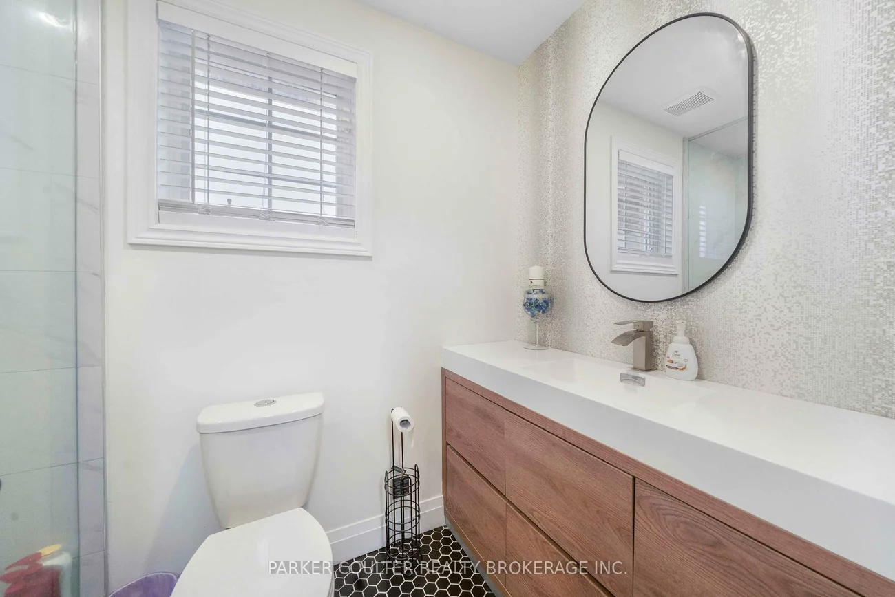 2, Irene, Painswick South, Barrie