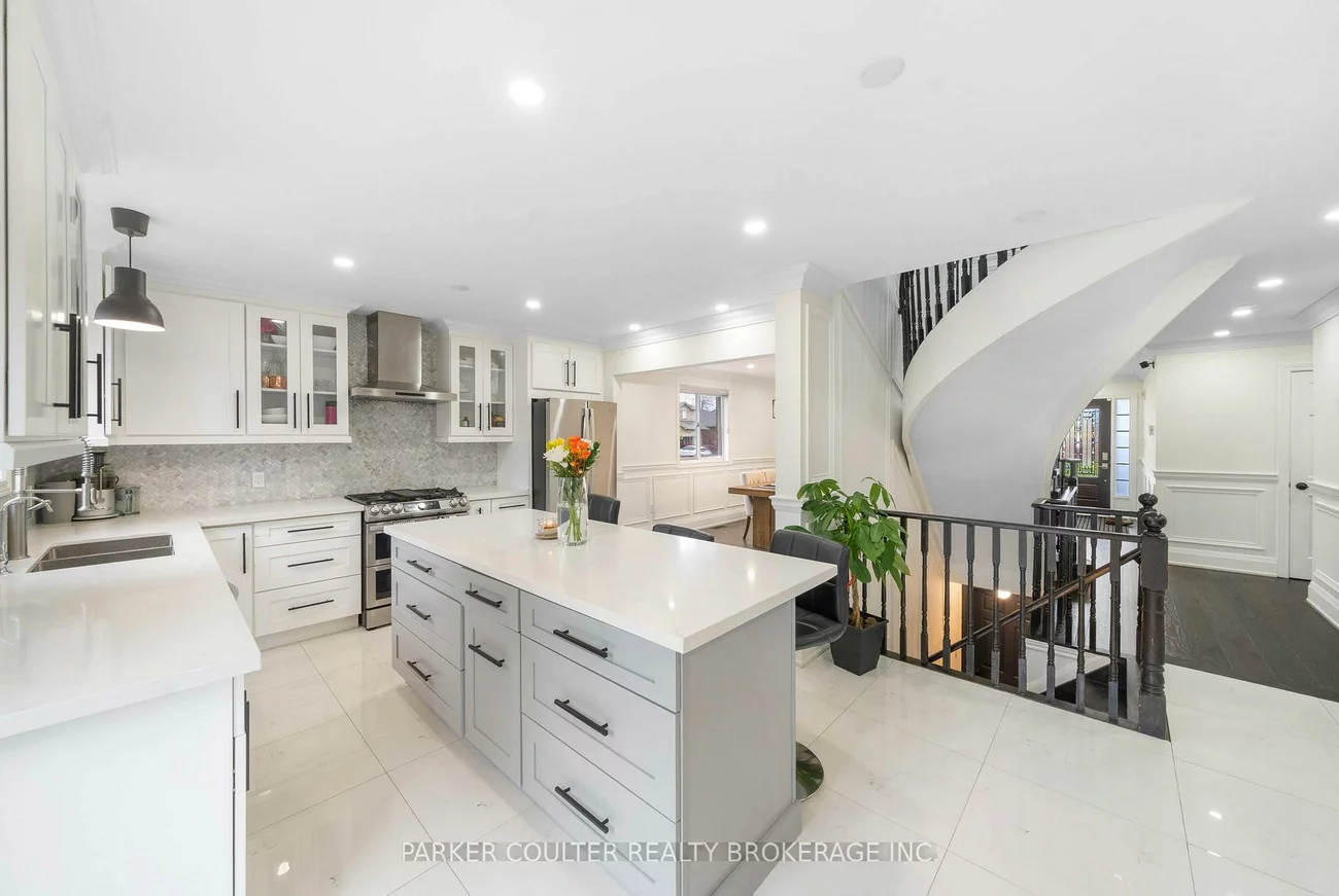 2, Irene, Painswick South, Barrie