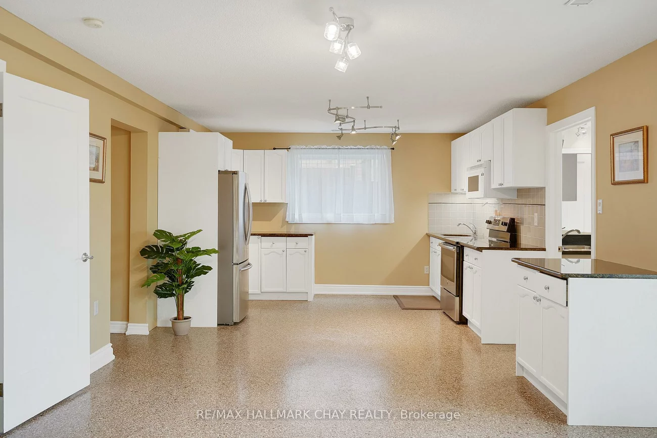 135, Fox, Letitia Heights, Barrie