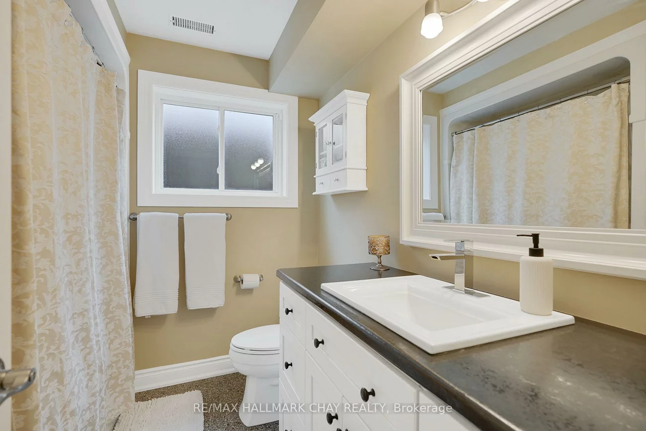 135, Fox, Letitia Heights, Barrie