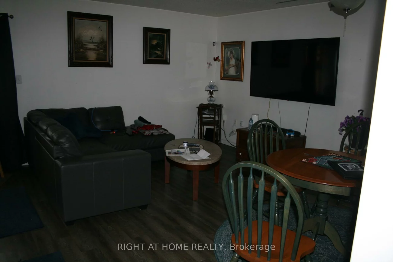 38, Garibaldi, Holly, Barrie