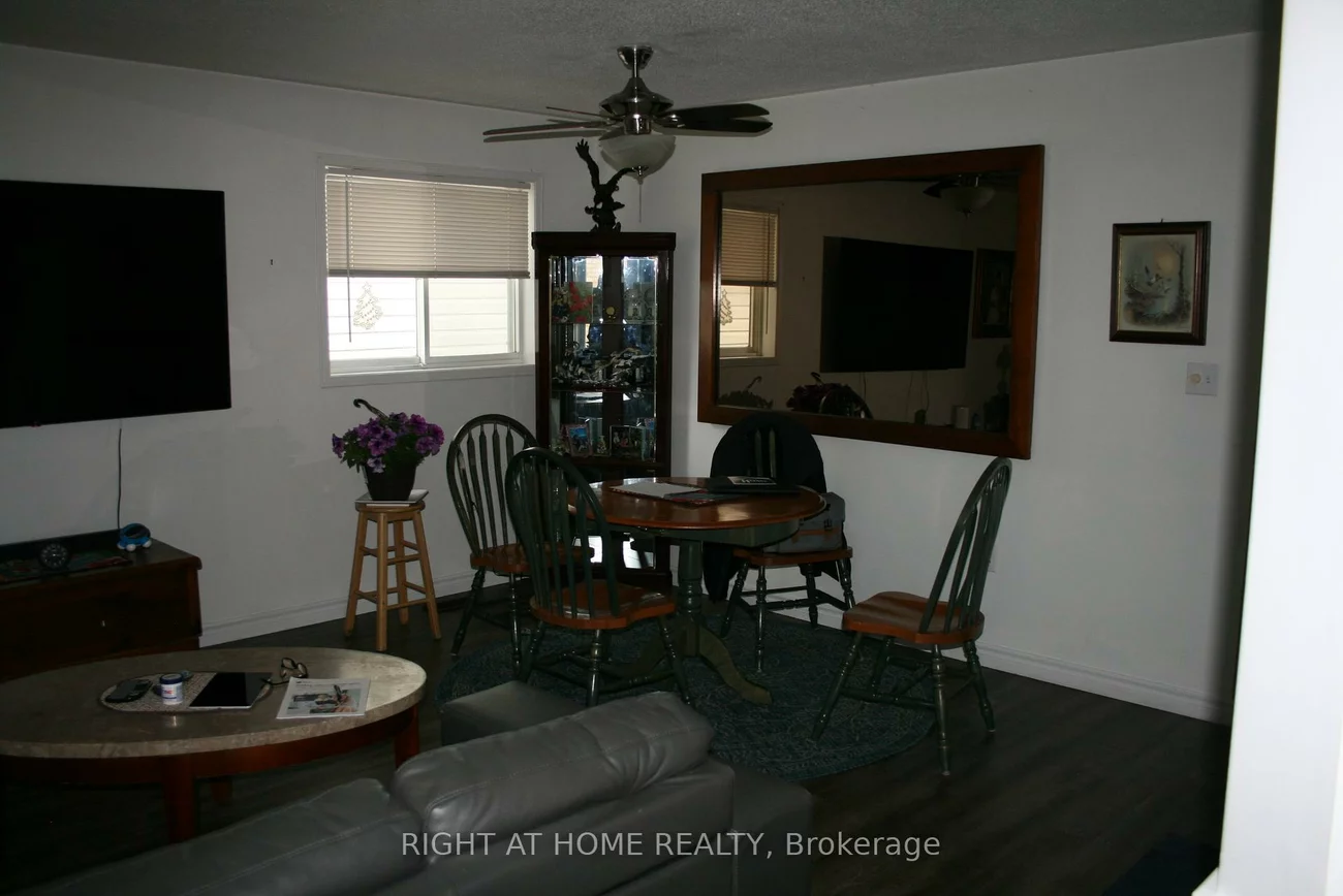 38, Garibaldi, Holly, Barrie