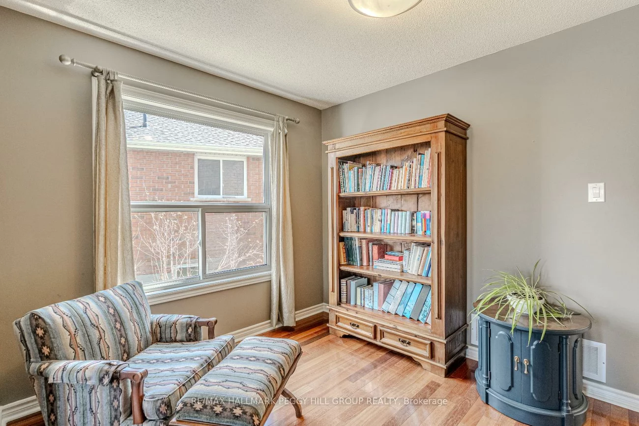10, McAvoy, Edgehill Drive, Barrie