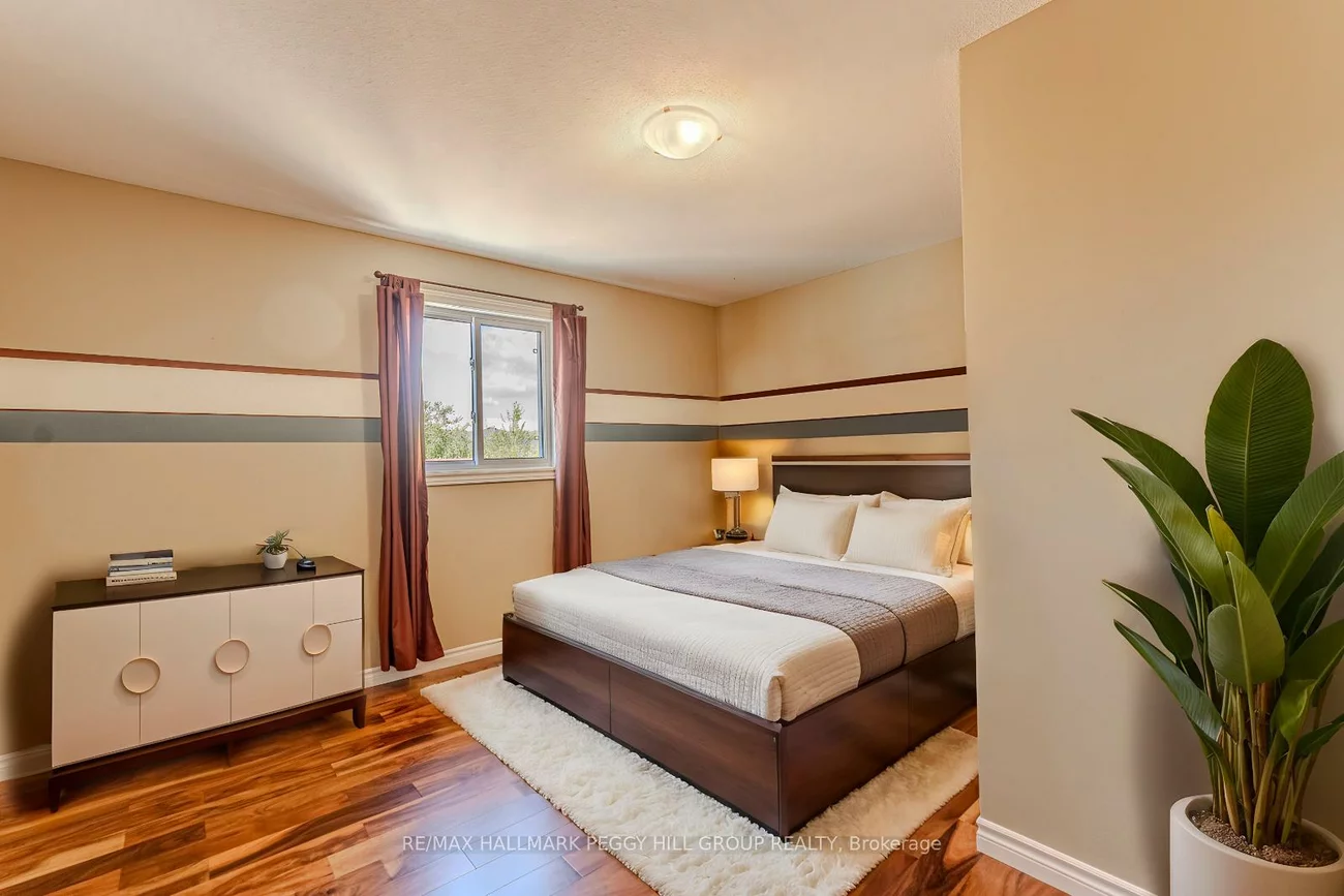 10, McAvoy, Edgehill Drive, Barrie
