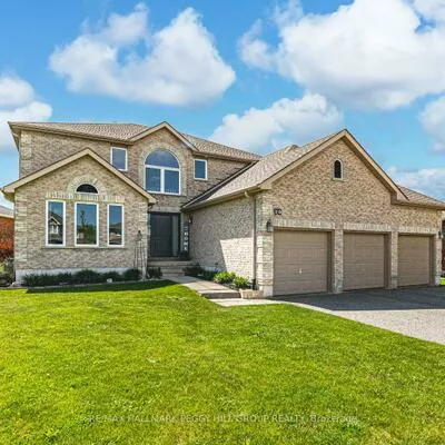 10, McAvoy, Edgehill Drive, Barrie