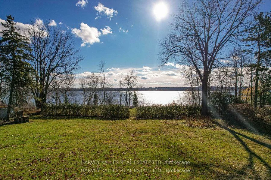 10, Puget, Codrington, Barrie
