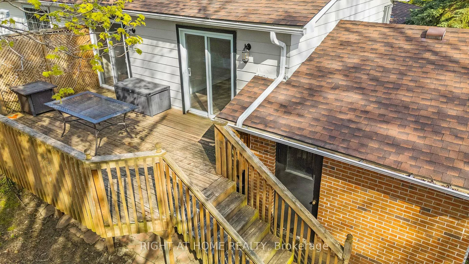 21, Ashdale, Cundles East, Barrie
