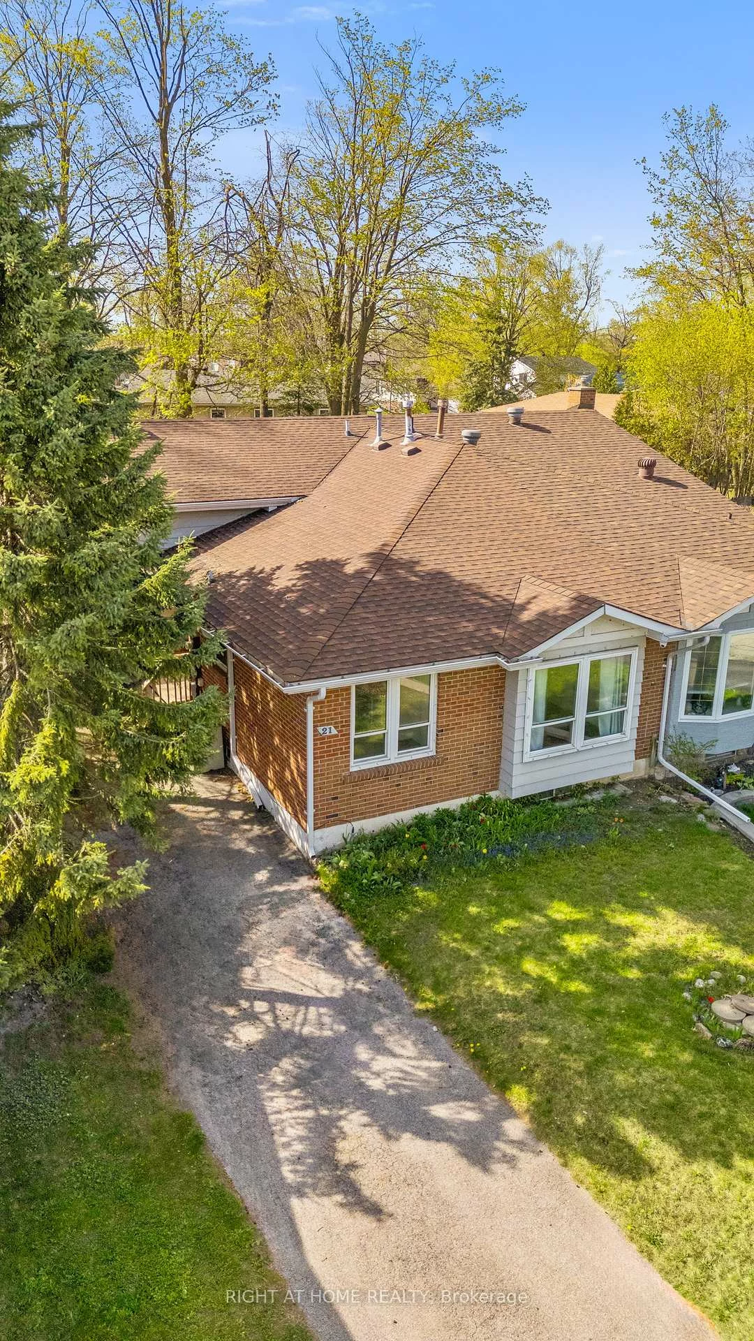 21, Ashdale, Cundles East, Barrie