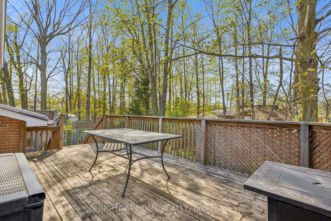 21, Ashdale, Cundles East, Barrie