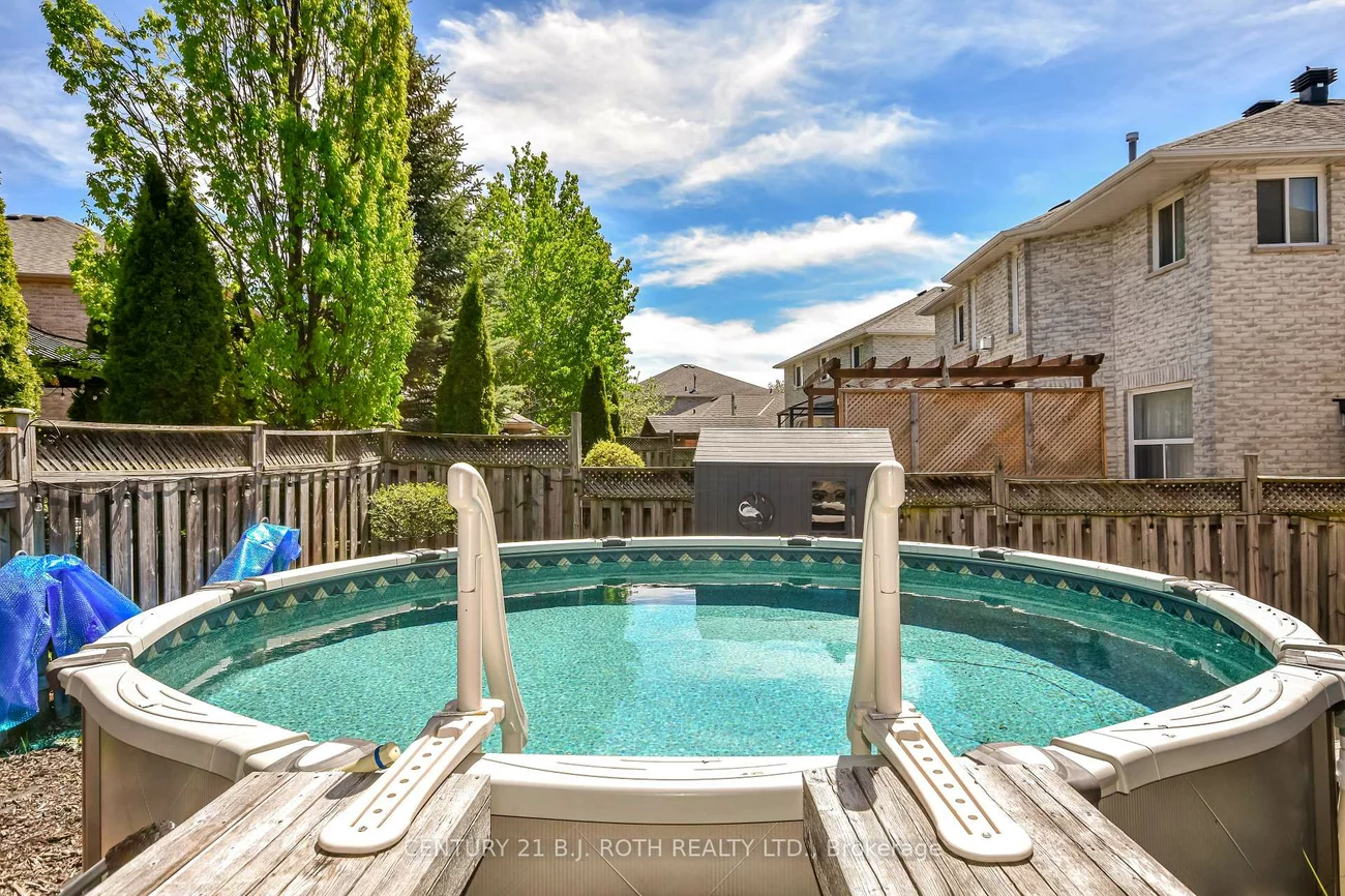 60, Carley, Painswick South, Barrie