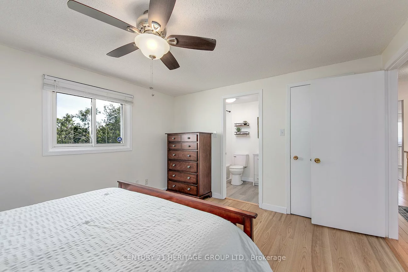 25, Shakespeare, Letitia Heights, Barrie