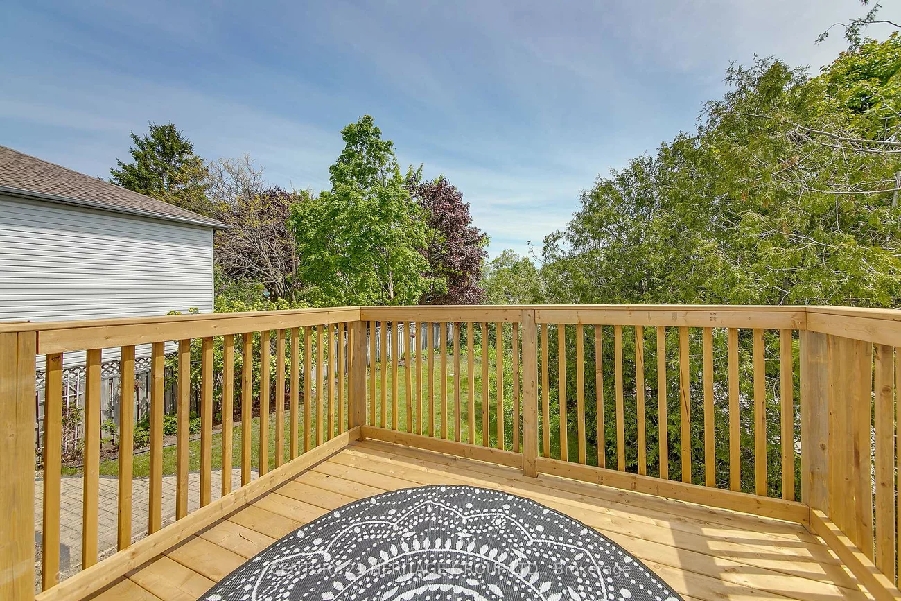 25, Shakespeare, Letitia Heights, Barrie