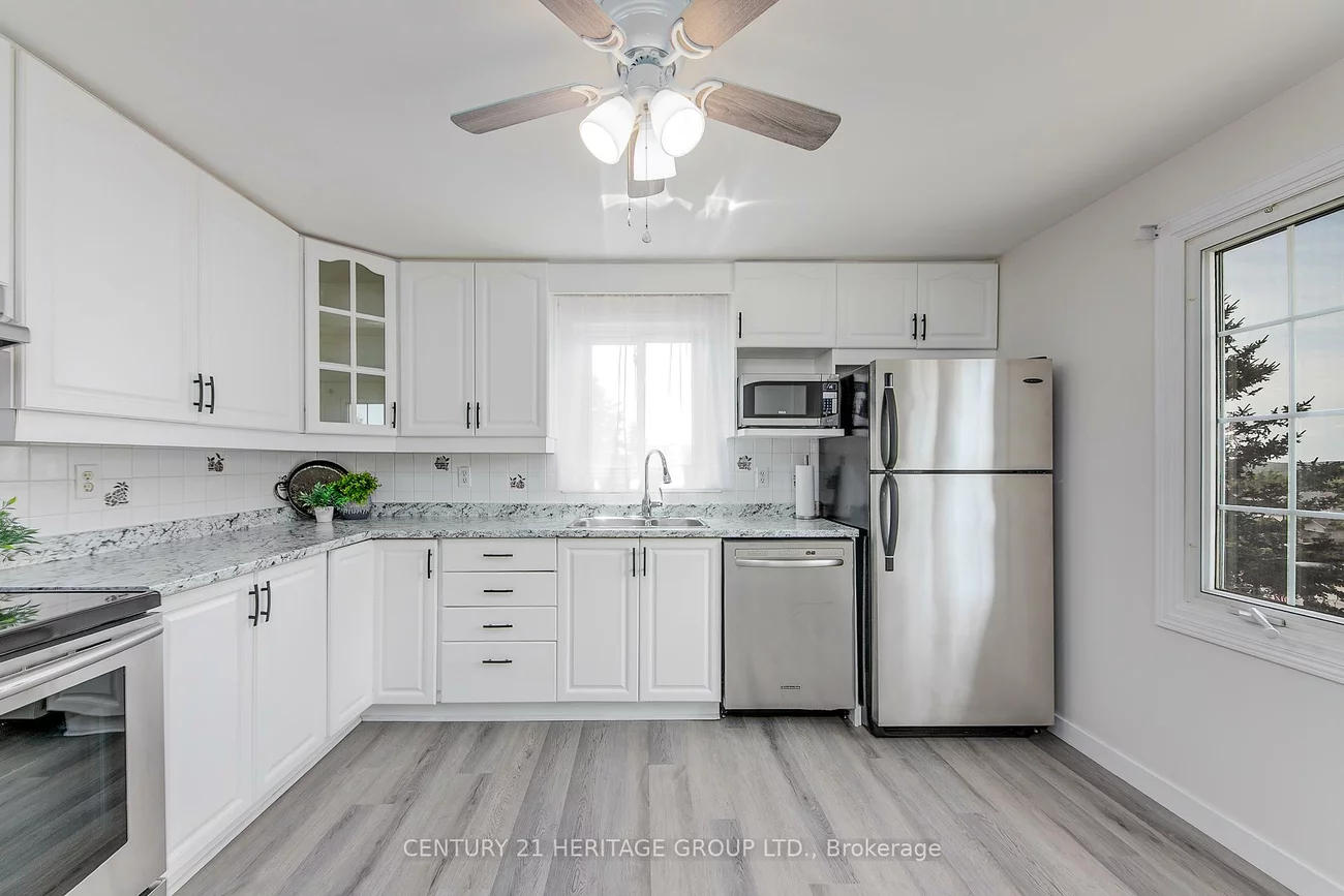 25, Shakespeare, Letitia Heights, Barrie