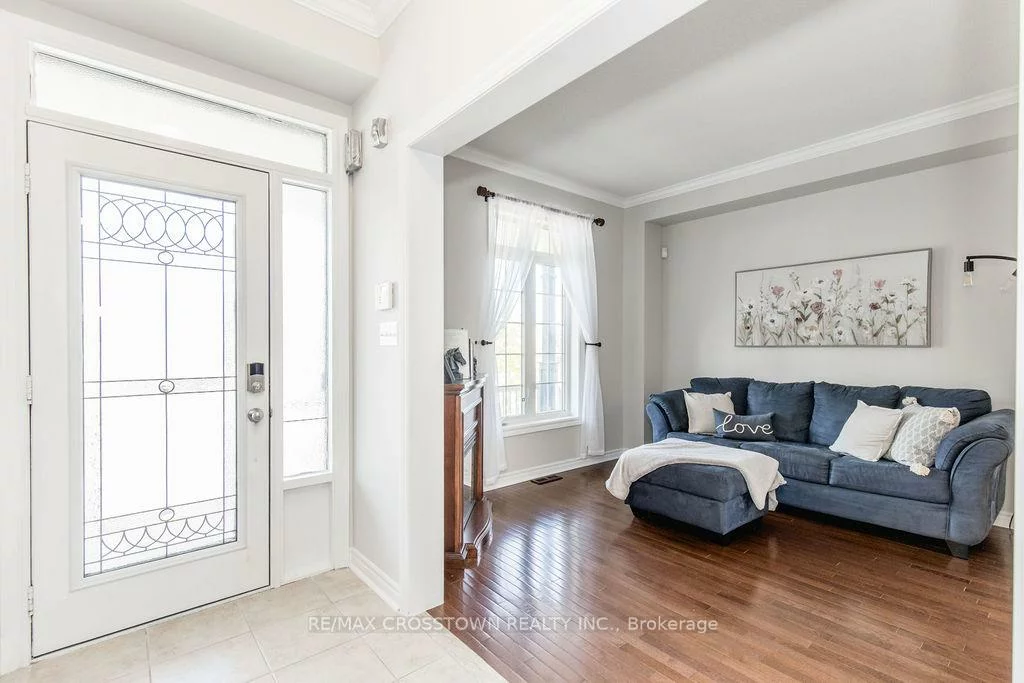 61, The Queensway, Innis-Shore, Barrie