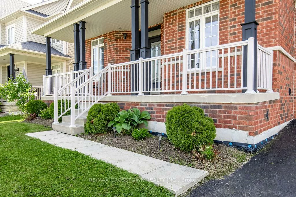 61, The Queensway, Innis-Shore, Barrie