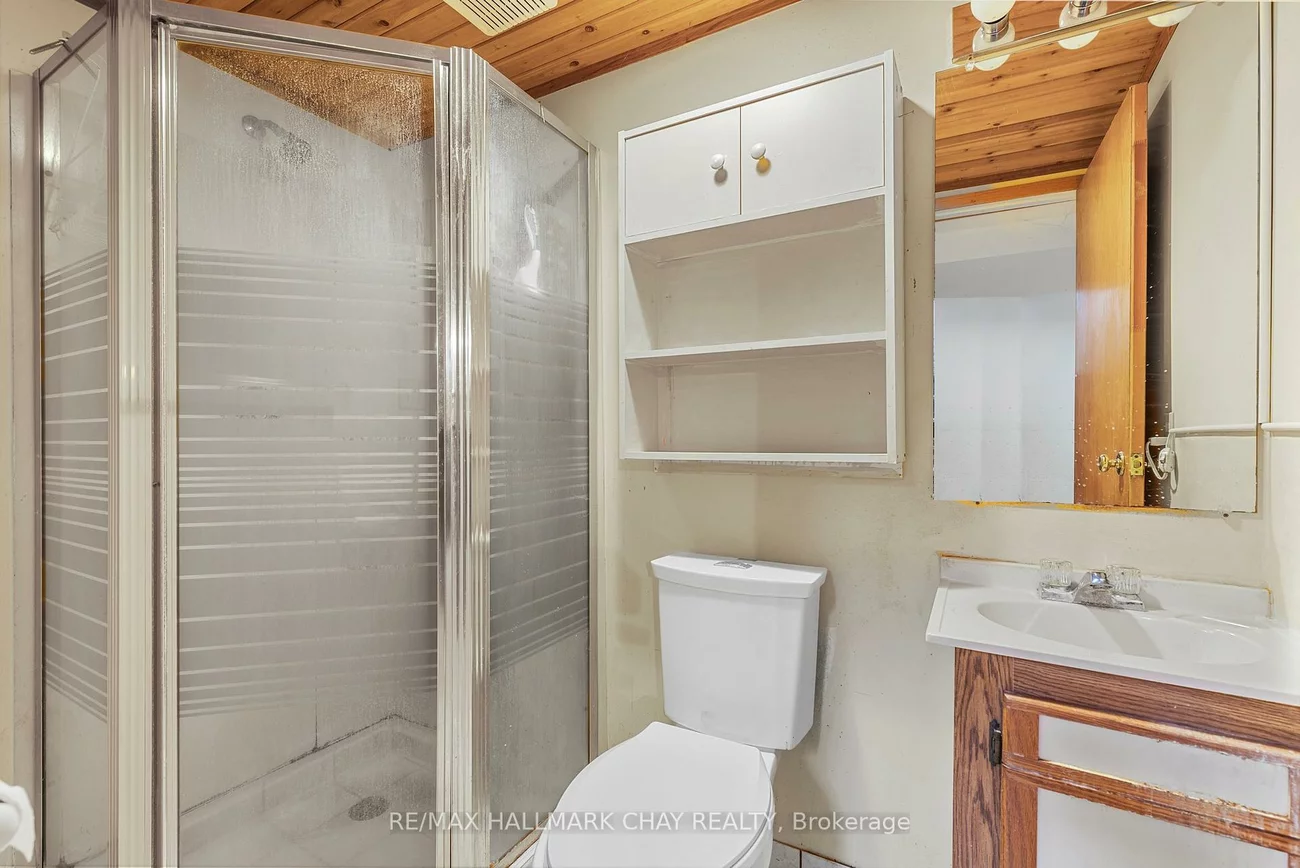 3, College, Grove East, Barrie