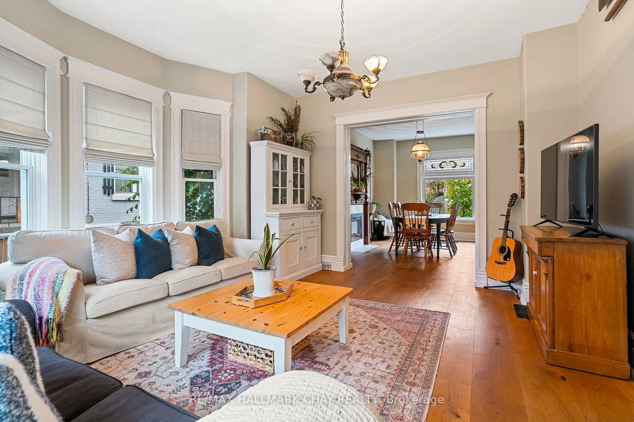 25, William, Allandale, Barrie