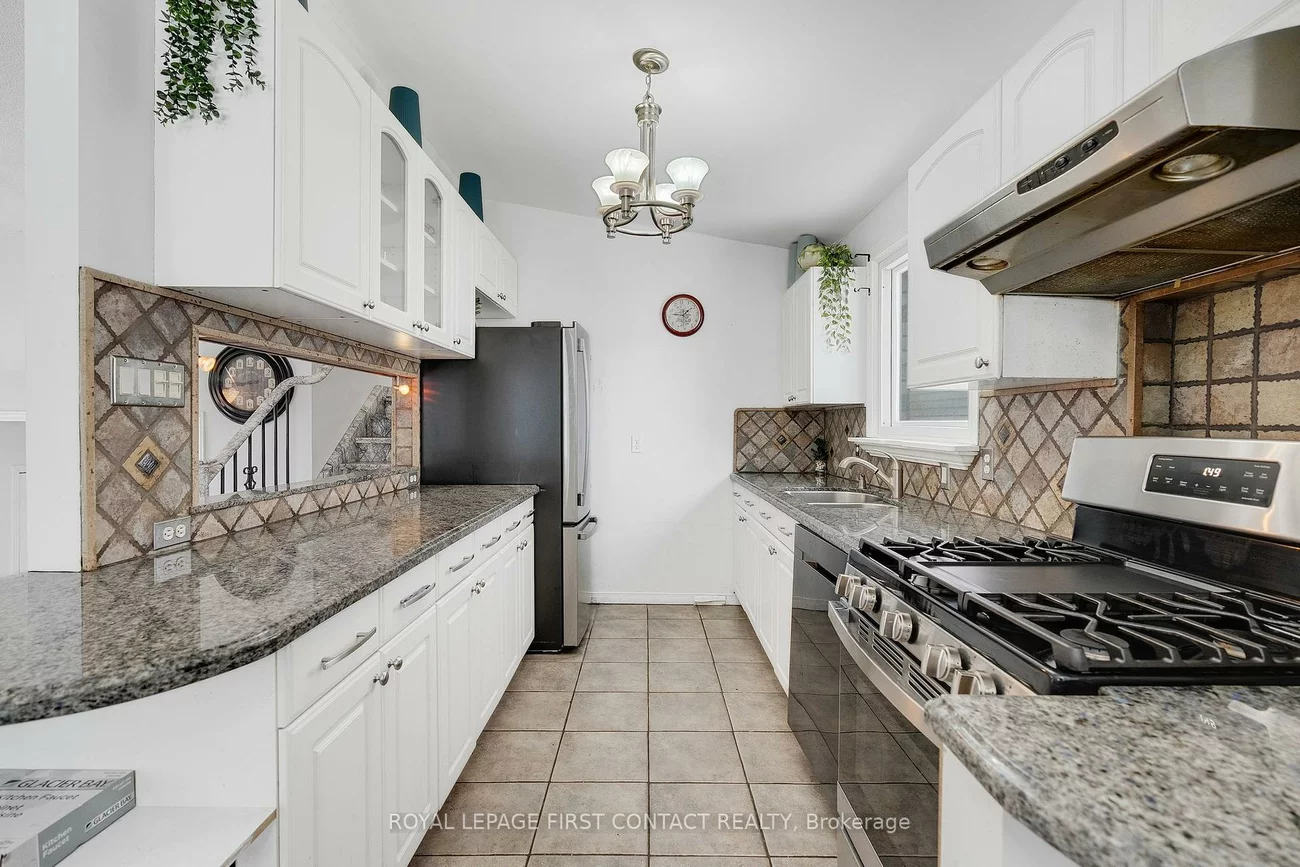 55, ROSENFELD, Grove East, Barrie