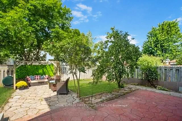 55, ROSENFELD, Grove East, Barrie