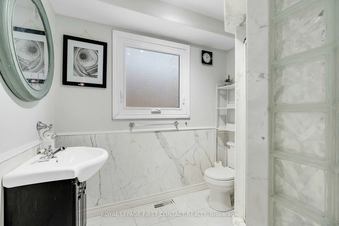 55, ROSENFELD, Grove East, Barrie